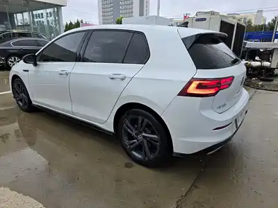 Volkswagen Golf 2023