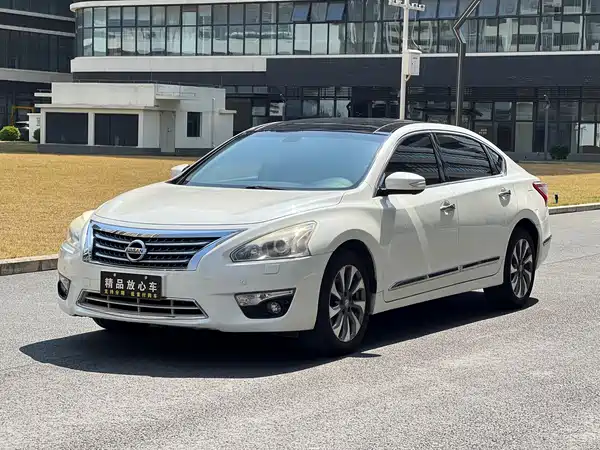 Nissan Teana 2014