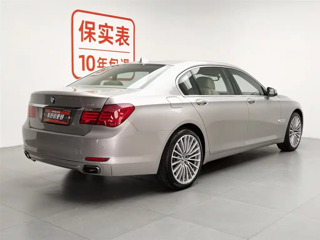 BMW 7 Series 2009 — фото 2