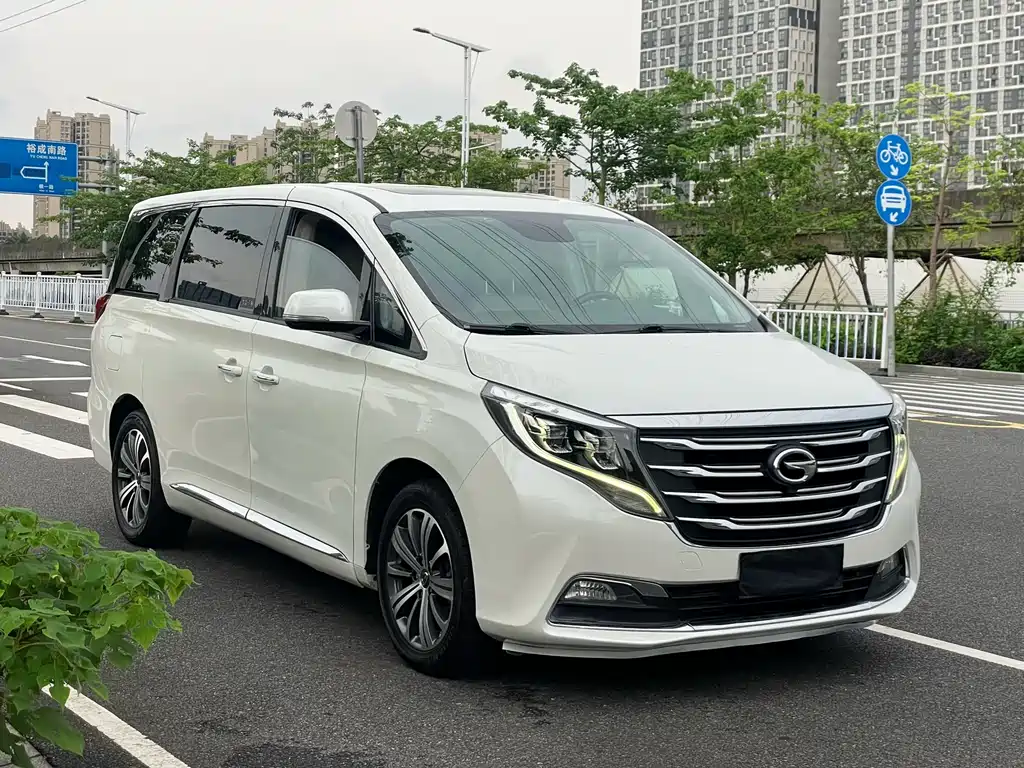 GAC Motor Trumpchi M8 2019 — фото 4