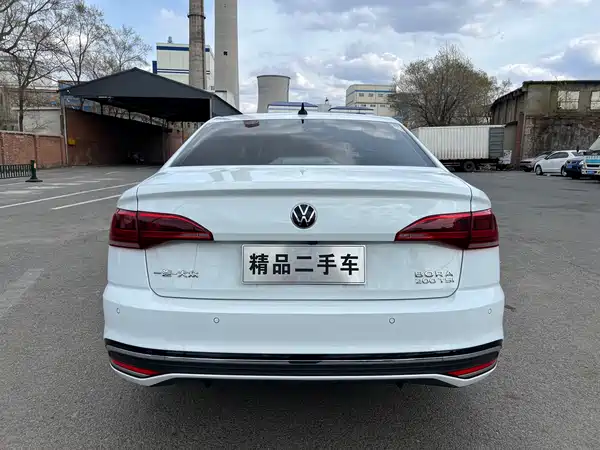 Volkswagen Bora 2023