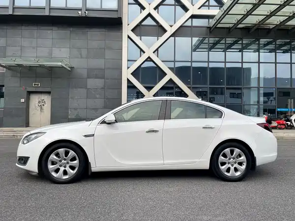 Buick Regal 2014