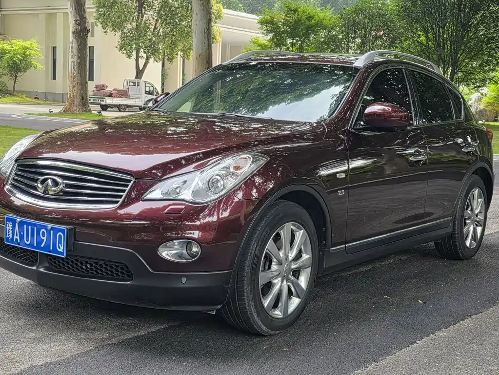 Infiniti QX50 2013