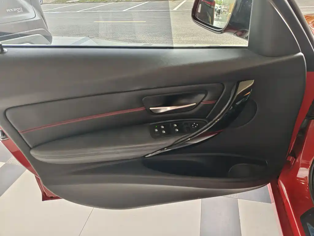 BMW 3 Series 2013 — фото 10