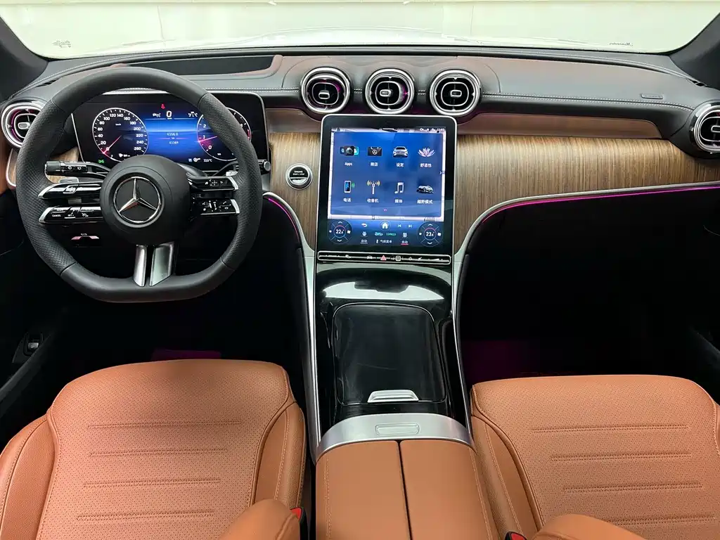 Mercedes-Benz GLC 2023 — фото 12