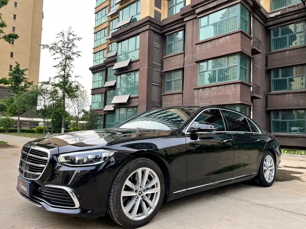 Mercedes-Benz S-Class 2023