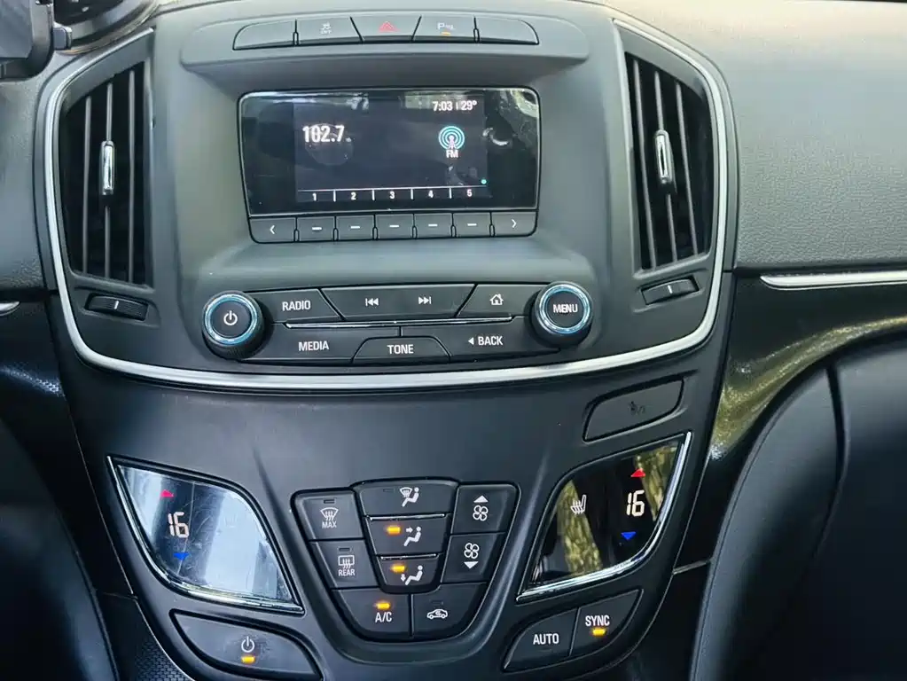 Buick Regal 2014 — фото 14