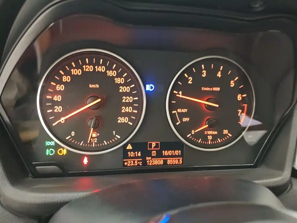 BMW X1 2017 — фото 12
