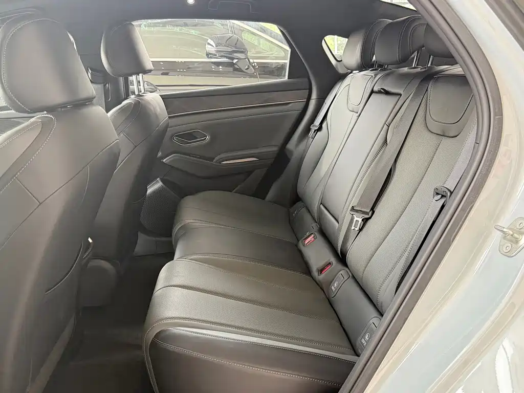 BYD Qin L 2025 — фото 14