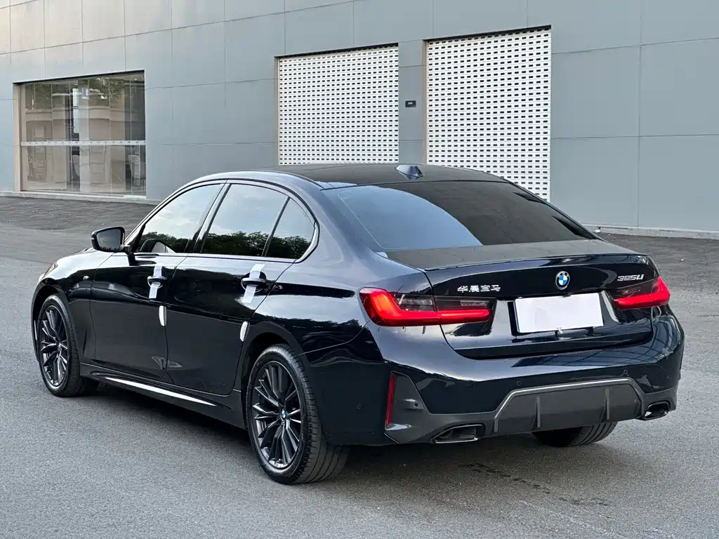 BMW 3 Series 2024