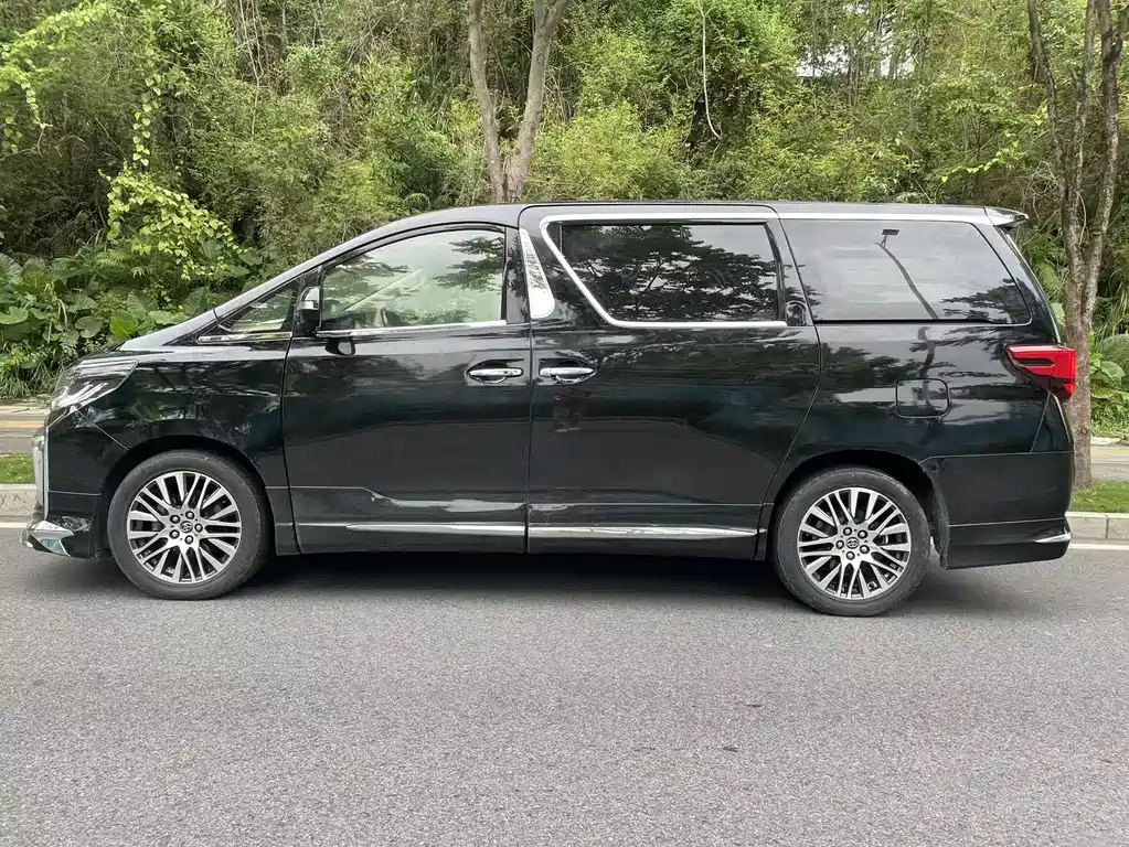 Toyota Alphard 2014 — фото 7