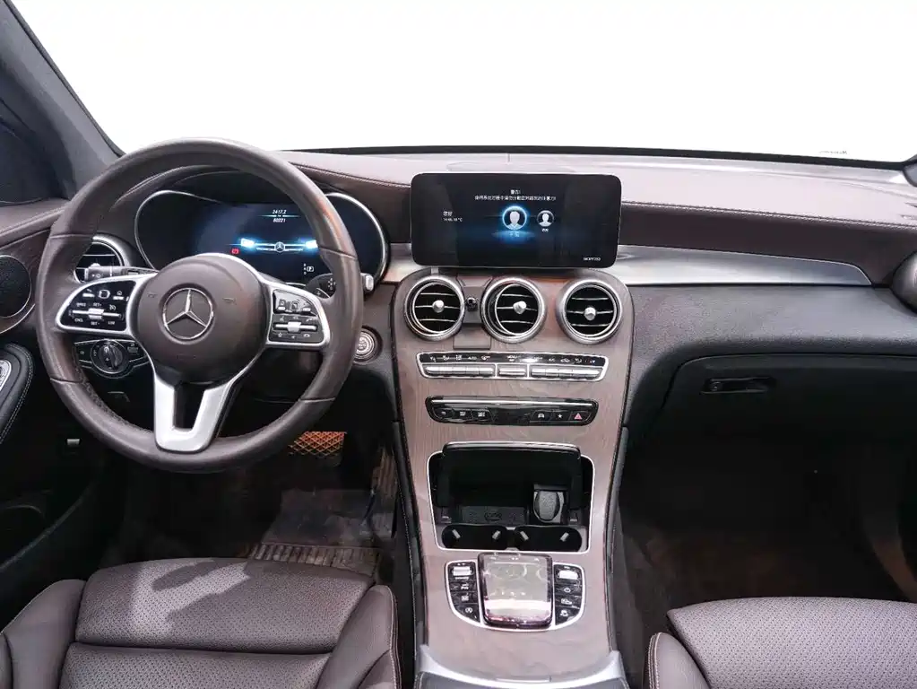 Mercedes-Benz GLC 2020 — фото 16
