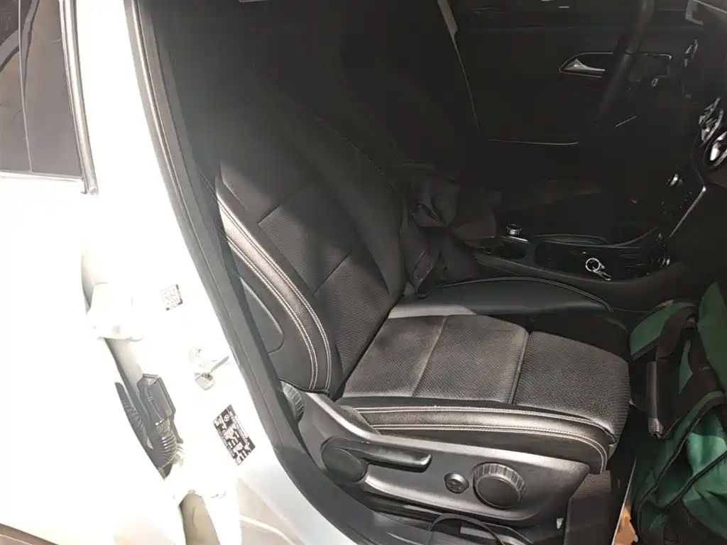 Mercedes-Benz GLA 2017 — фото 25