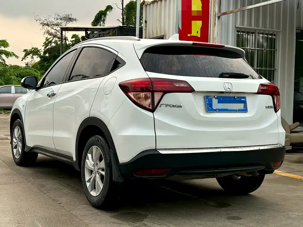 Honda Vezel 2018 — фото 7