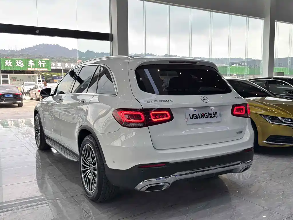 Mercedes-Benz GLC 2022 — фото 6