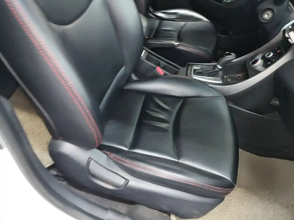 Hyundai Elantra Langdong 2017 — фото 25