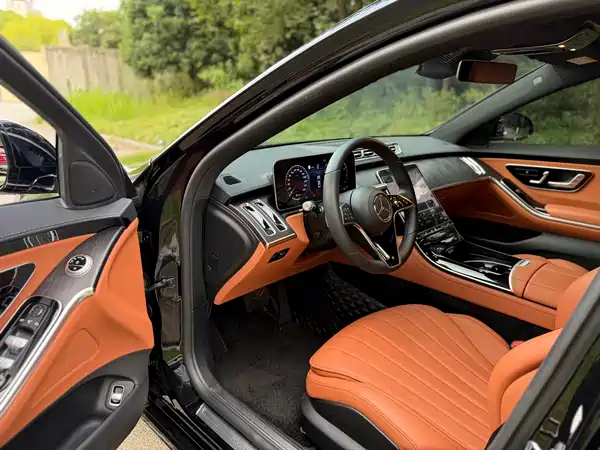 Mercedes-Benz S-Class 2023