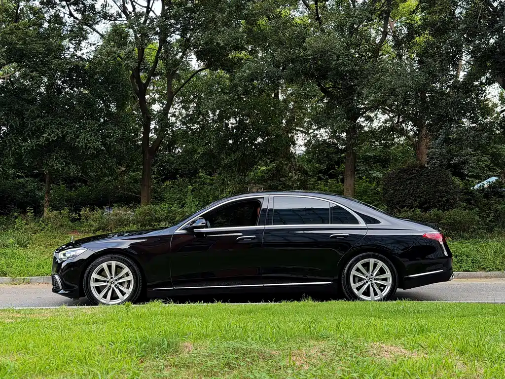 Mercedes-Benz S-Class 2023 — фото 3