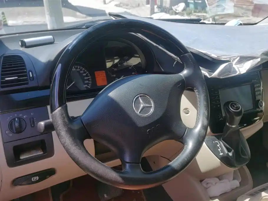 Mercedes-Benz Vito 2016 — фото 15