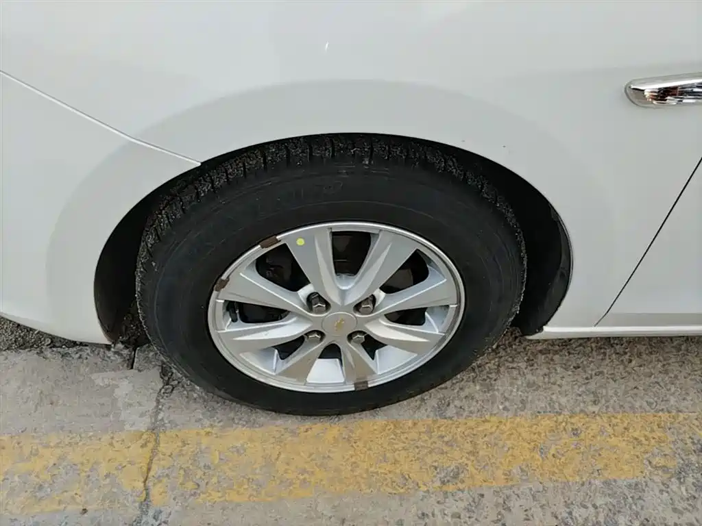 Chevrolet Sail 2015 — фото 23