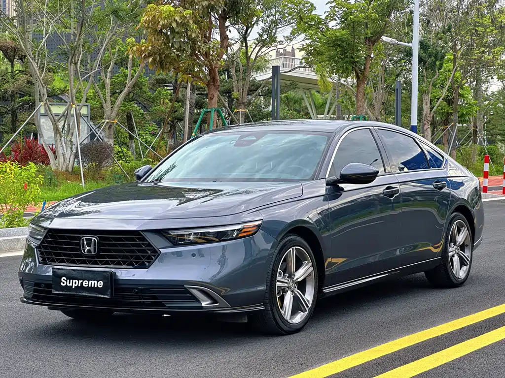Honda Accord 2024 — фото 1