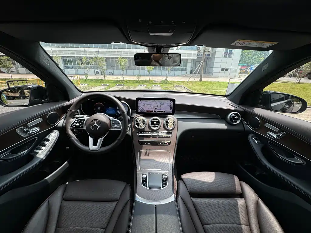 Mercedes-Benz GLC 2022 — фото 15