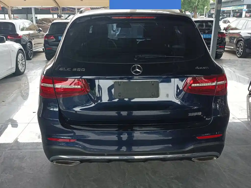 Mercedes-Benz GLC 2017 — фото 14