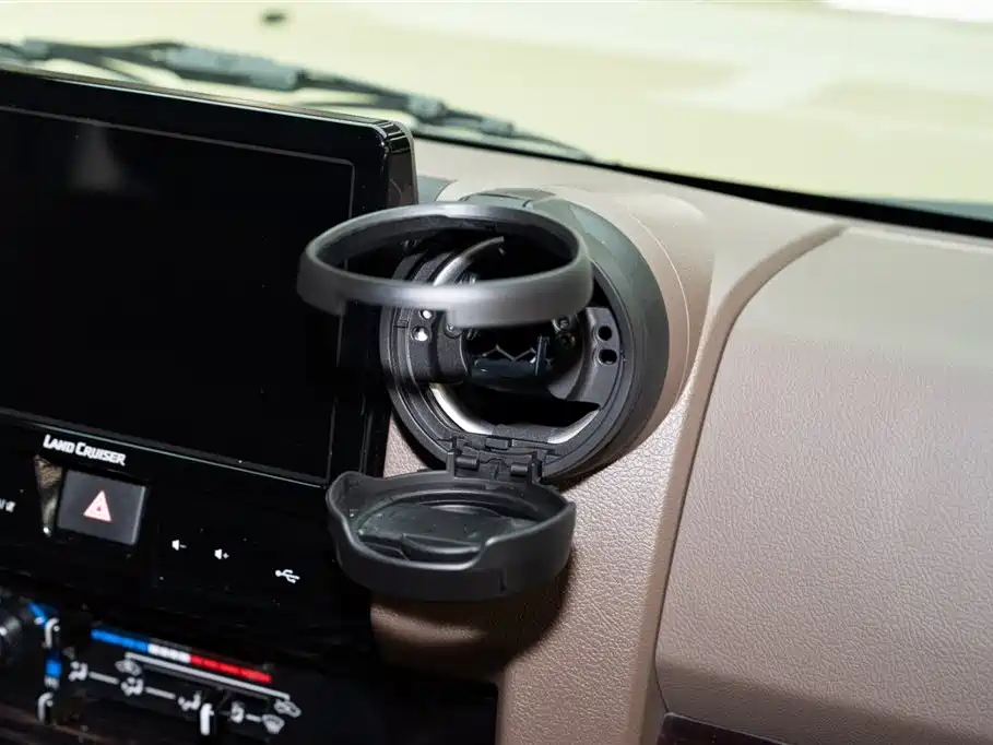 Toyota Land Cruiser 2025 — фото 16