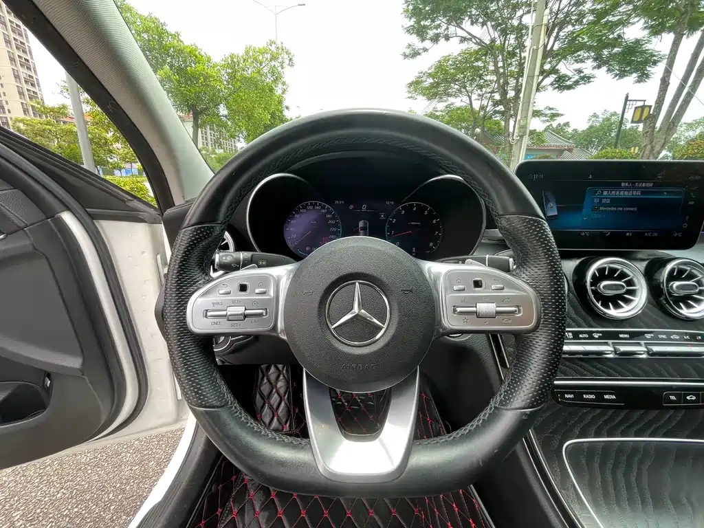 Mercedes-Benz C-Class 2019 — фото 6