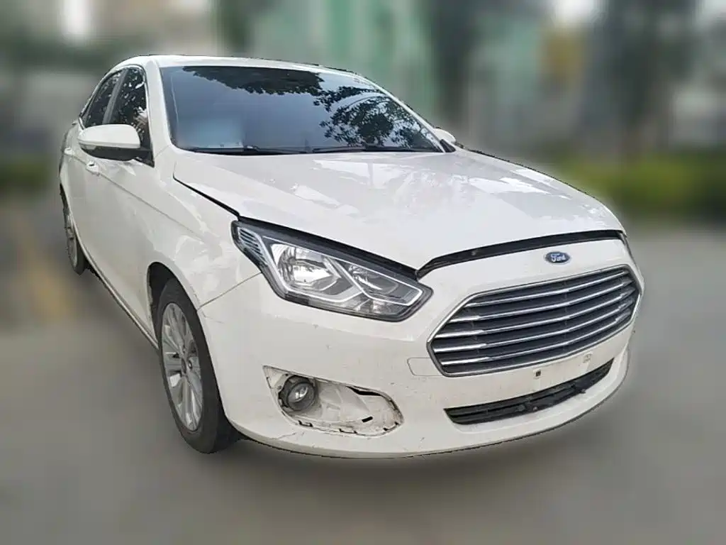 Ford Escort 2016
