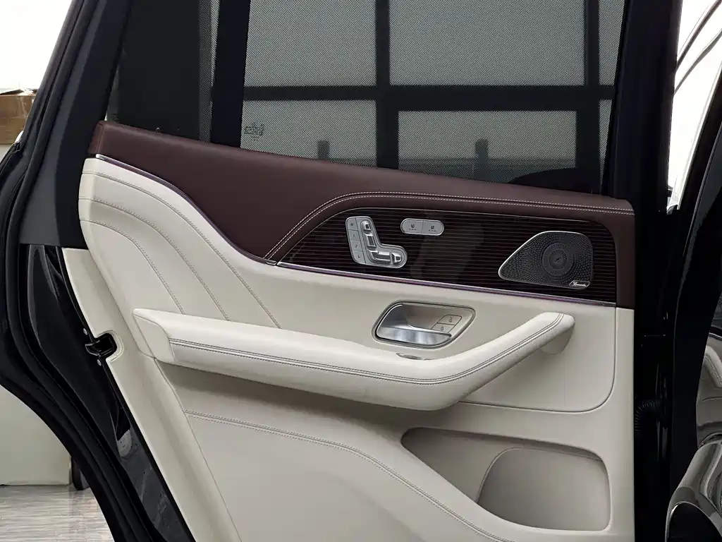 Mercedes-Benz GLS 2021 — фото 22
