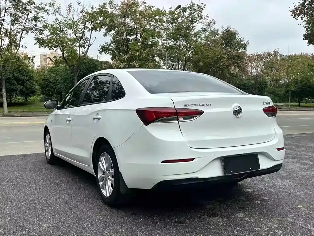 Buick Excelle 2021 — фото 9