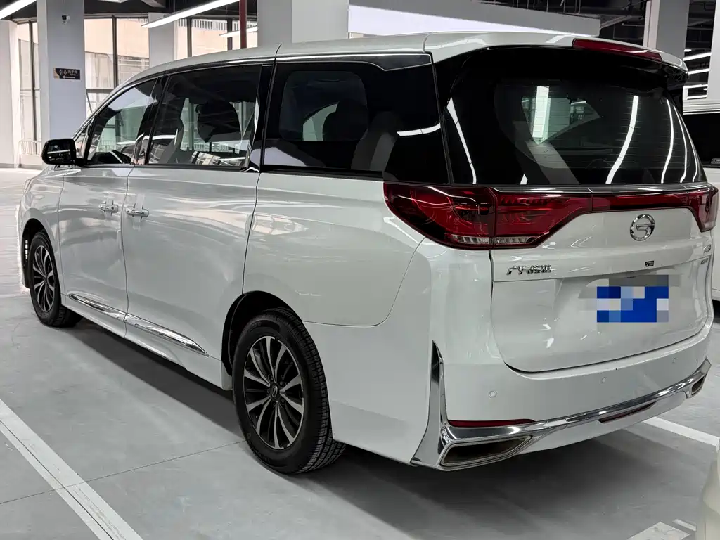 GAC Motor Trumpchi M8 2022 — фото 10
