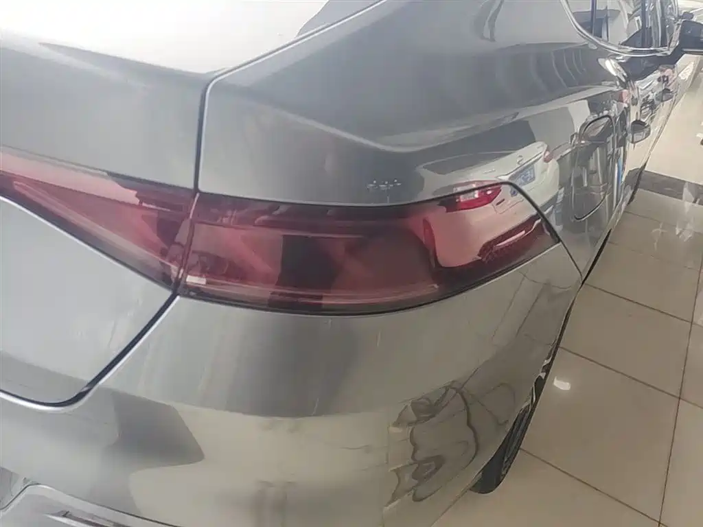 BYD Qin PLUS 2023 — фото 8