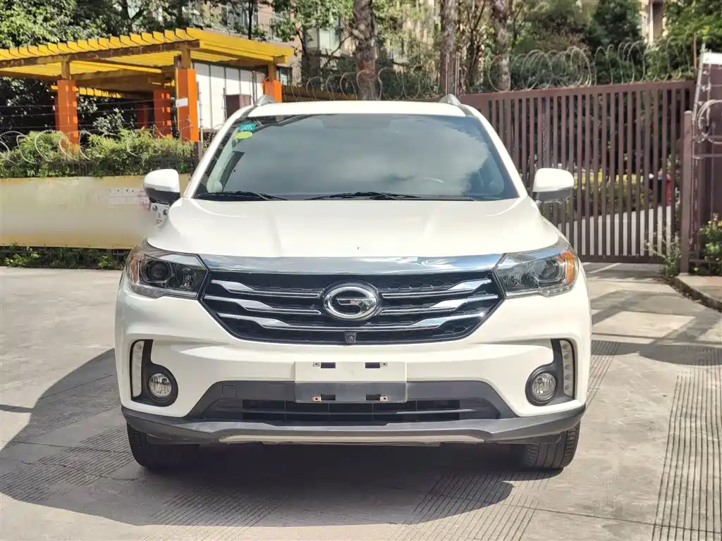 GAC Motor Trumpchi GS4 2017 — фото 23