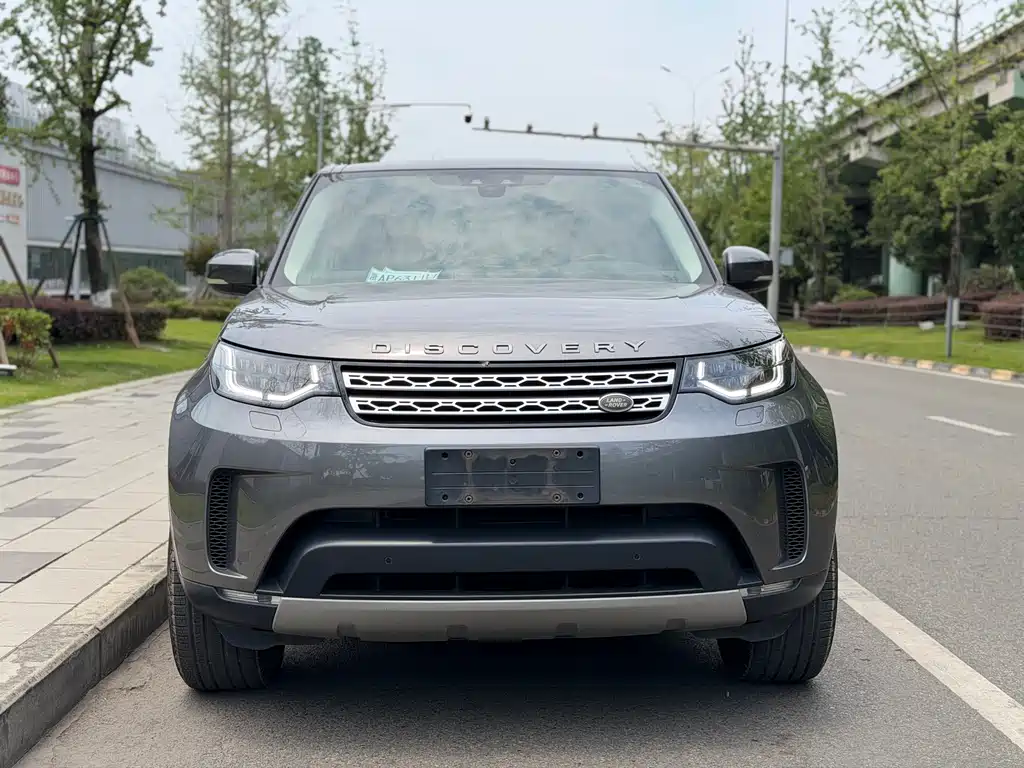 Land Rover Discovery 2018 — фото 2