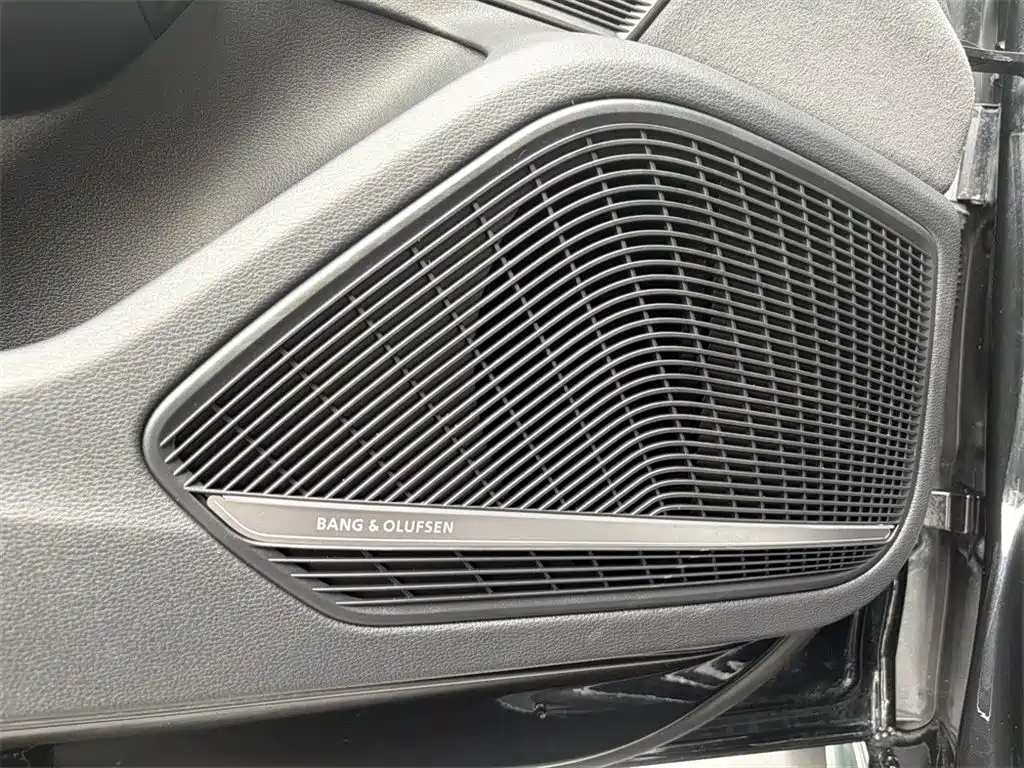 Audi S4 2025 — фото 15