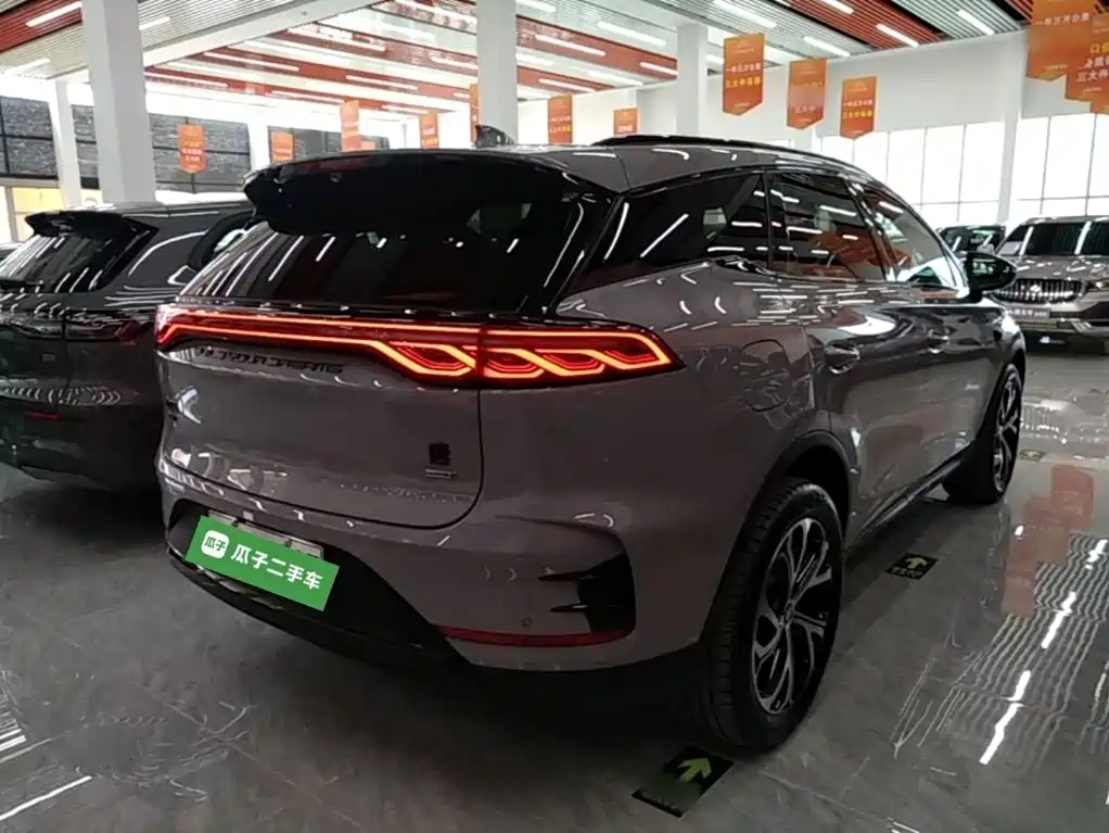 BYD Tang New Energy 2025 — фото 7