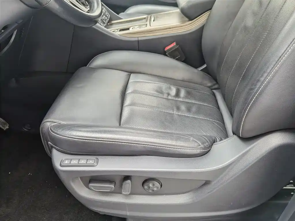 GAC Motor Trumpchi M8 2020 — фото 20