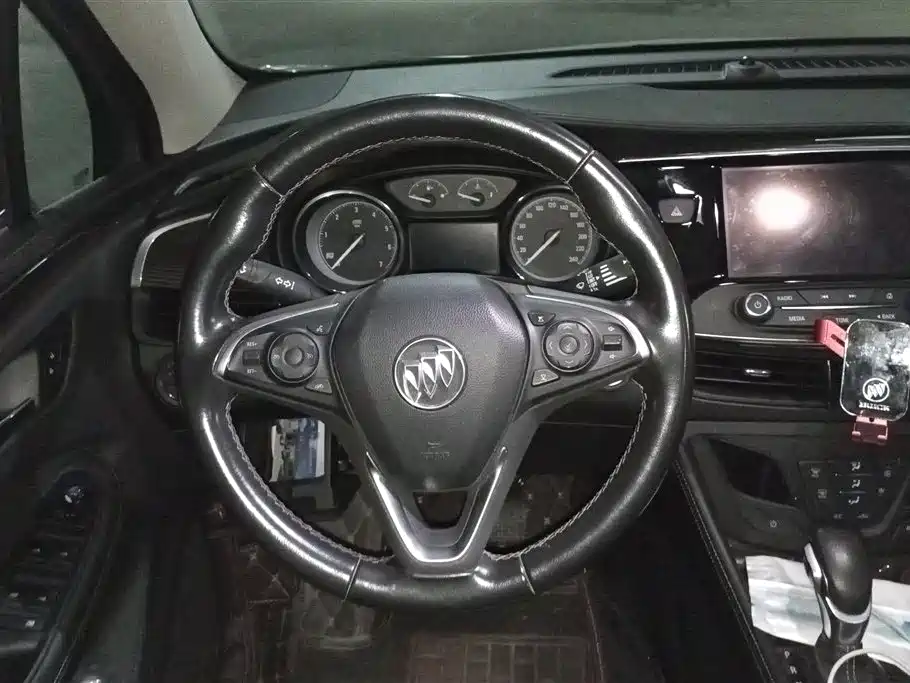 Buick Envision Plus 2018 — фото 15