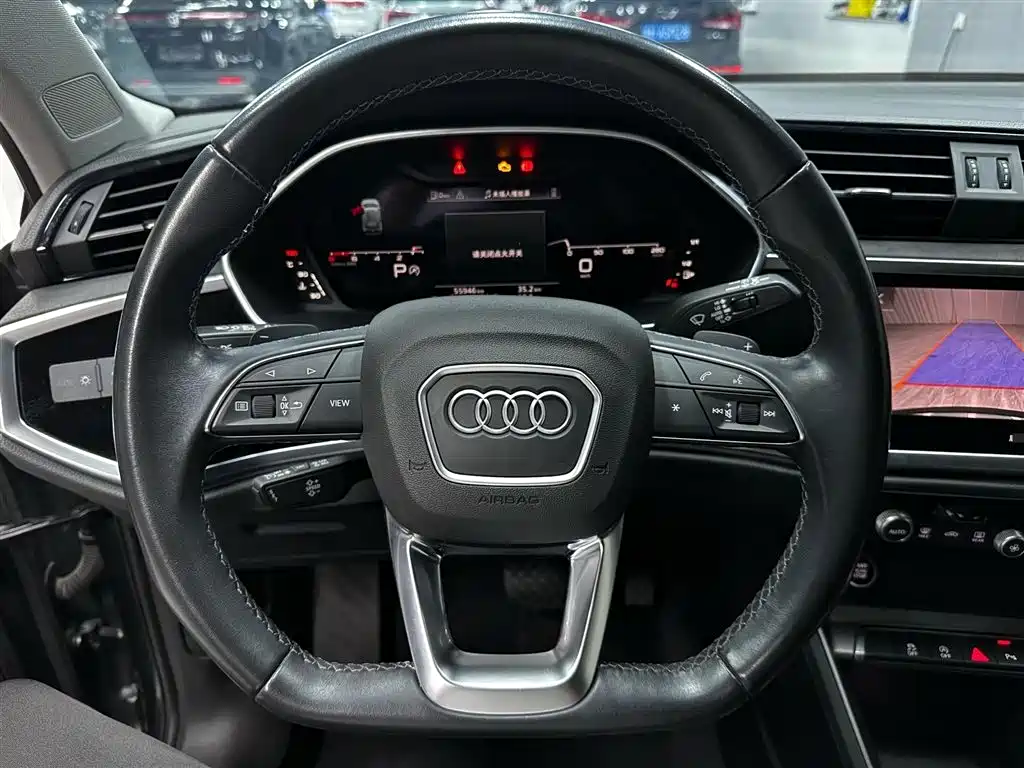 Audi Q3 2022 — фото 13