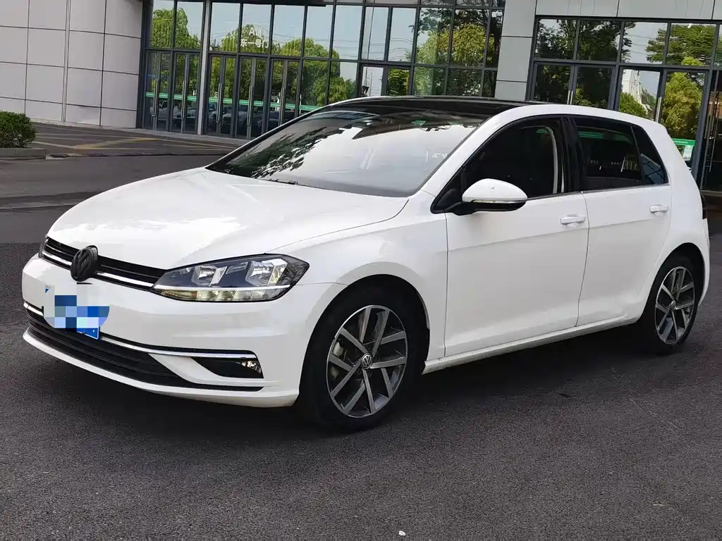 Volkswagen Golf 2020