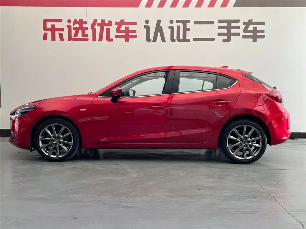 Mazda 3 Axela 2018 — фото 3