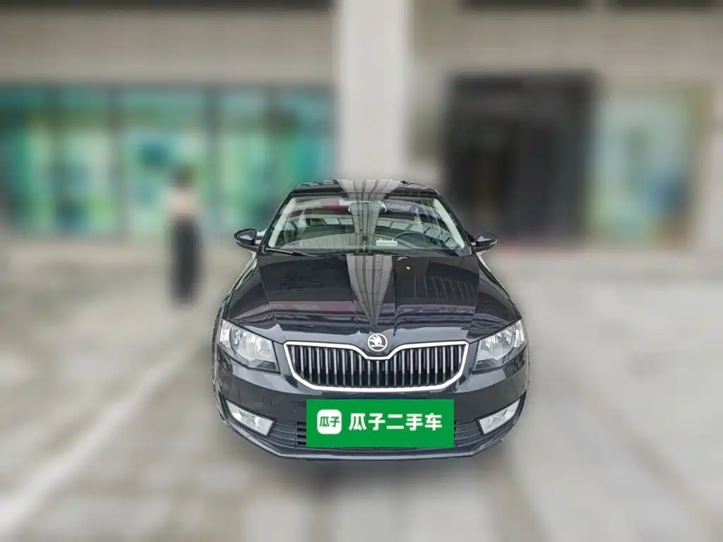 Skoda Octavia 2014 — фото 24