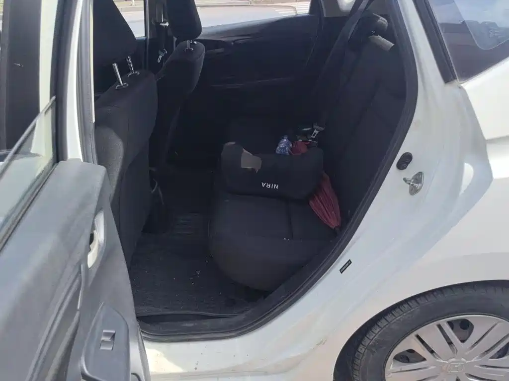 Honda Fit 2018 — фото 14
