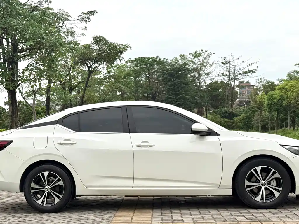 Nissan Sylphy 2023 — фото 22