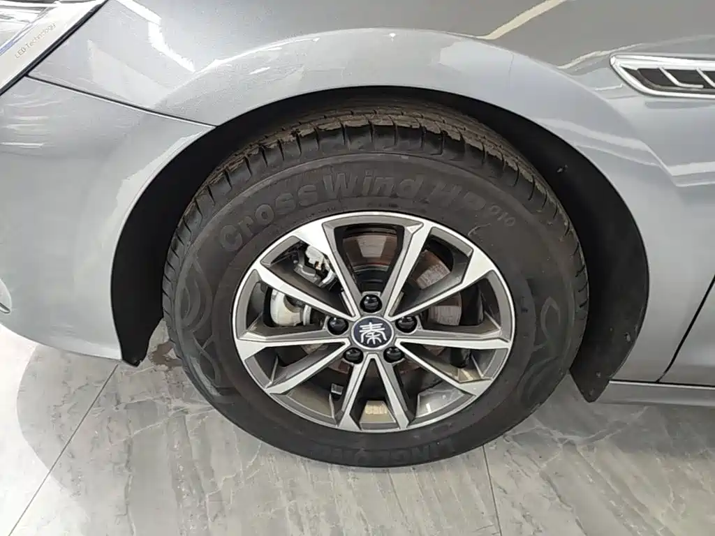 BYD Qin PLUS 2024 — фото 23