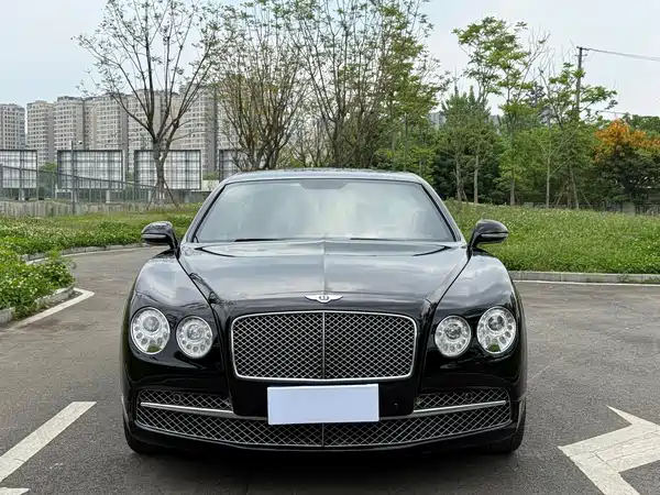 Bentley Flying Spur 2015