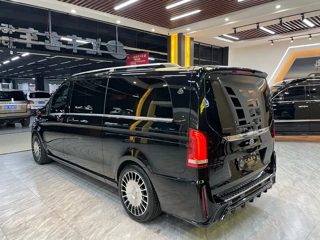 Mercedes-Benz V-Class 2019 — фото 6