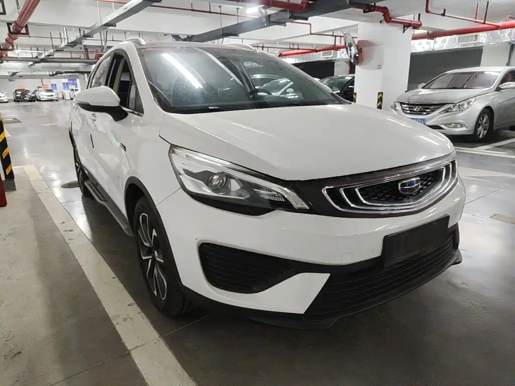 Geely Emgrand GS 2018 — фото 4